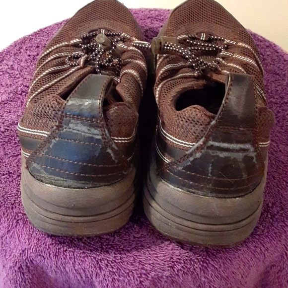 AD718 BAY FOOTWEAR, Open mesh - Picture 1 of 6